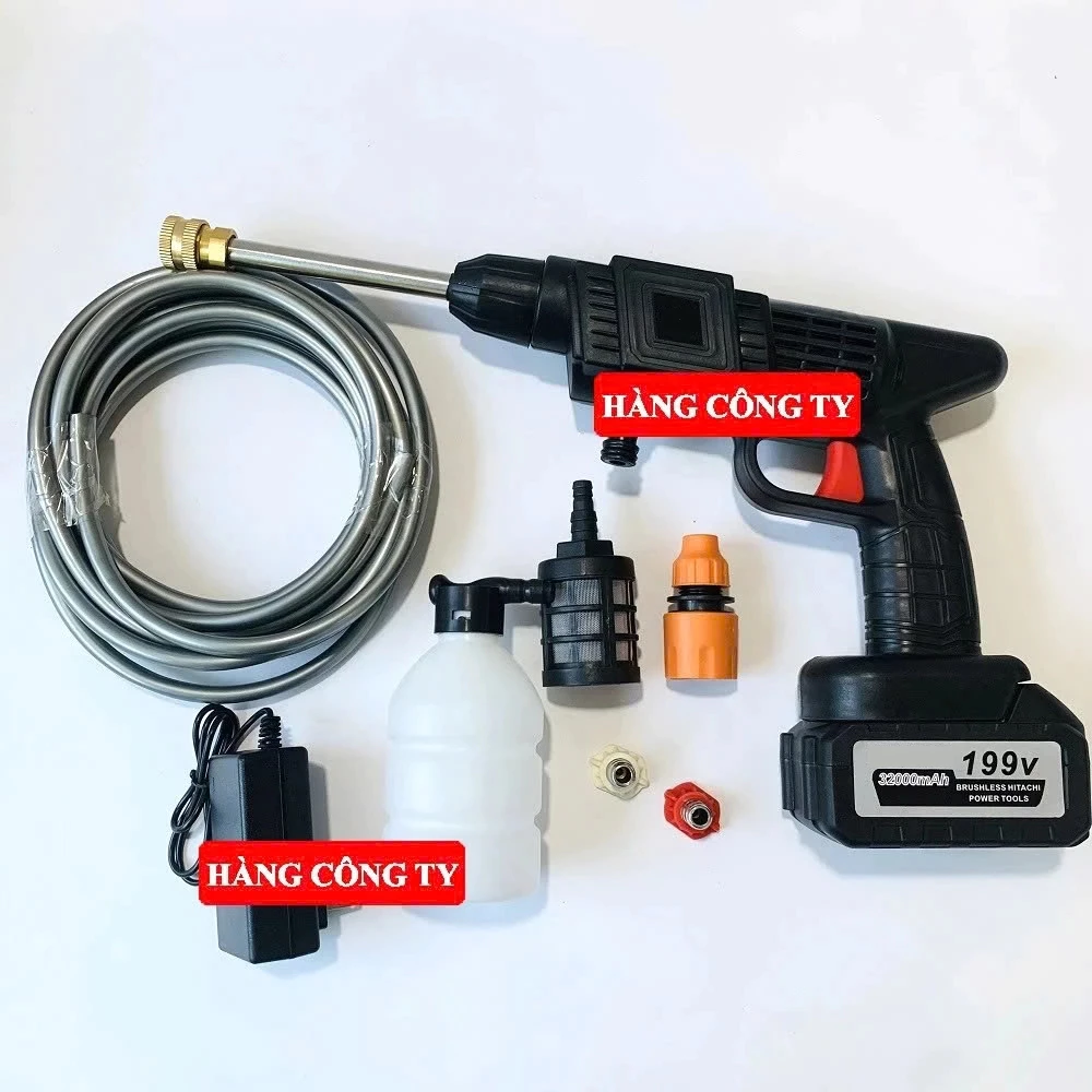 máy rửa xe Hitachi