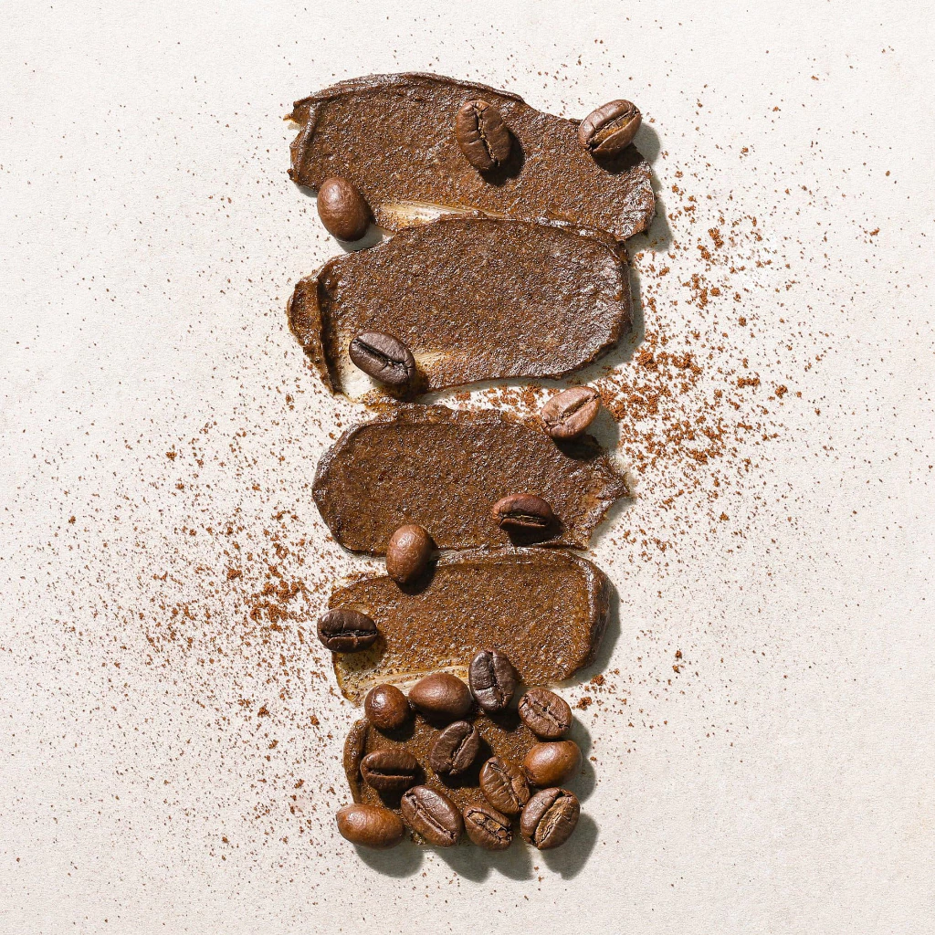 Tẩy da chết mặt cà phê Đắk Lắk Cocoon